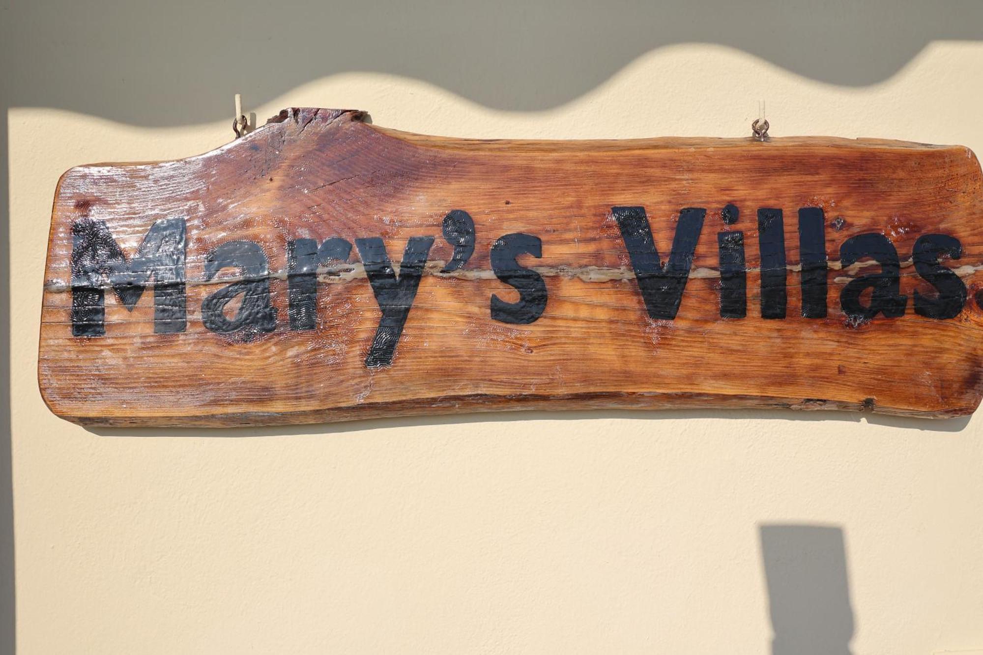 Mary'S Villas Plomari エクステリア 写真